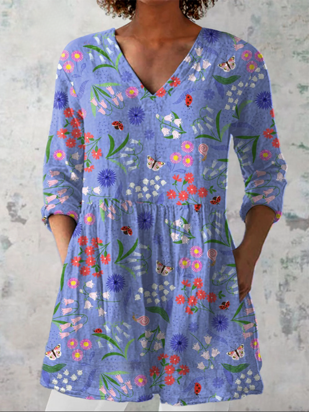 Aileen | Long V-Neck Shirt