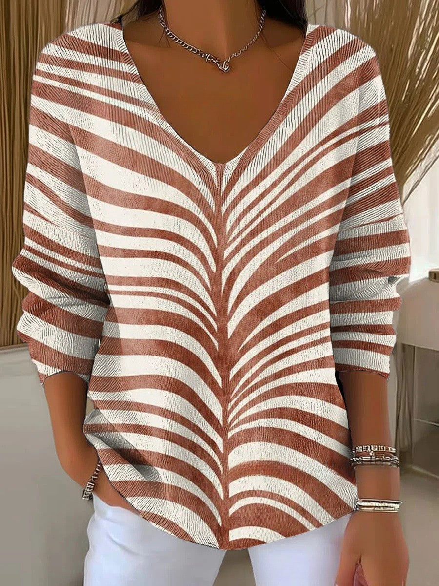 Georgia | Classic V-Neck Pullover