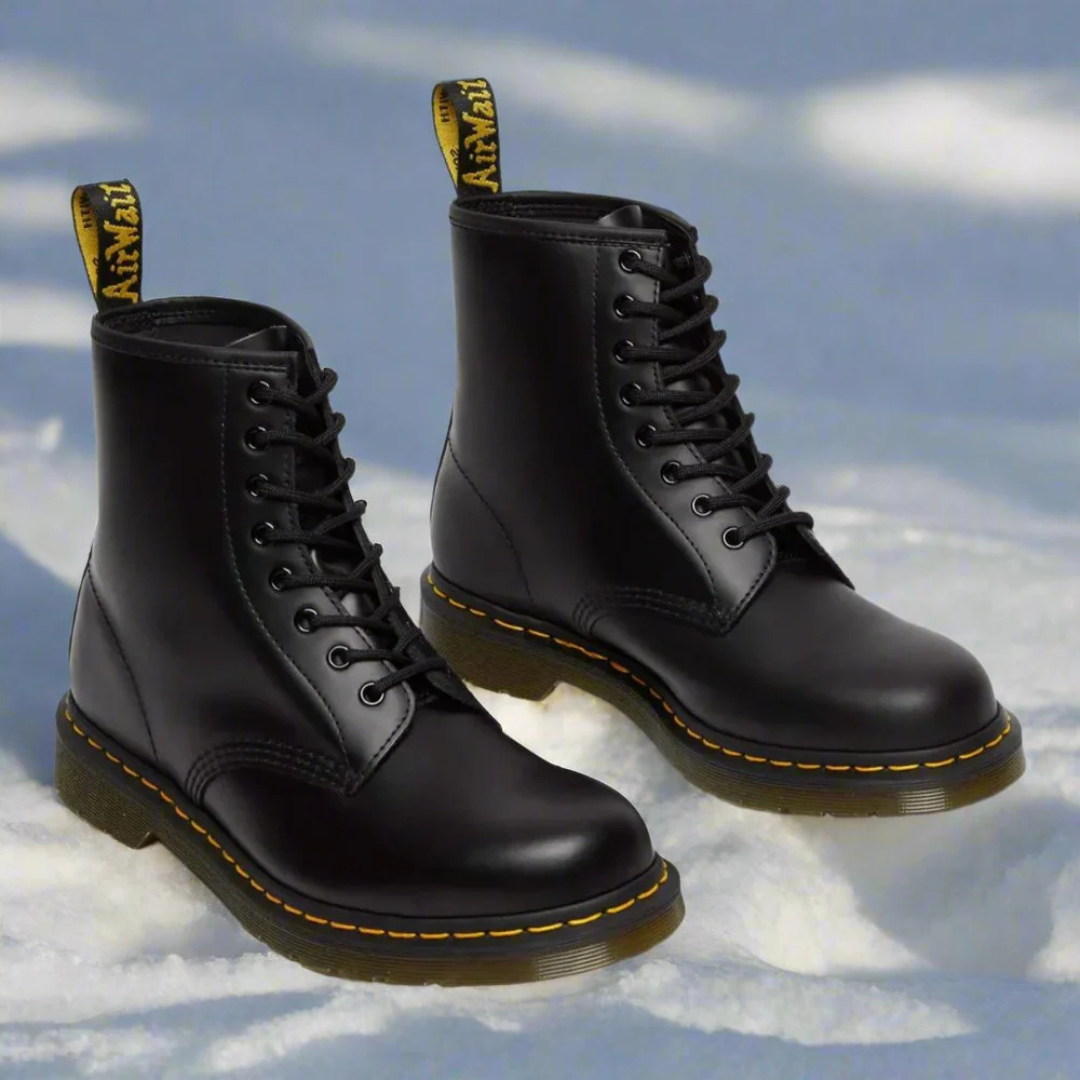 Black / 9