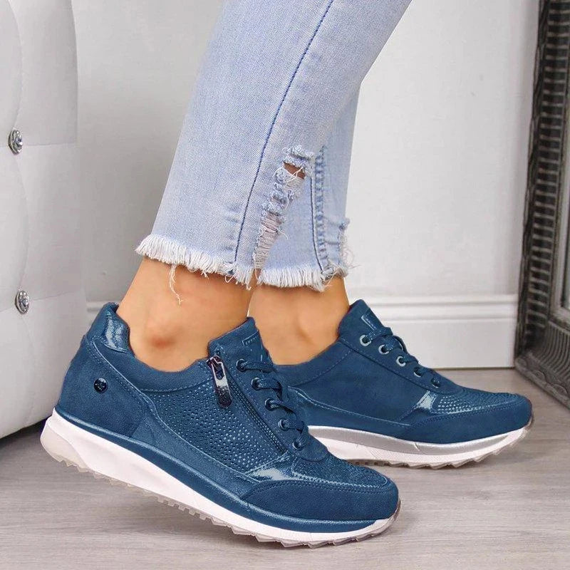 blue / 9