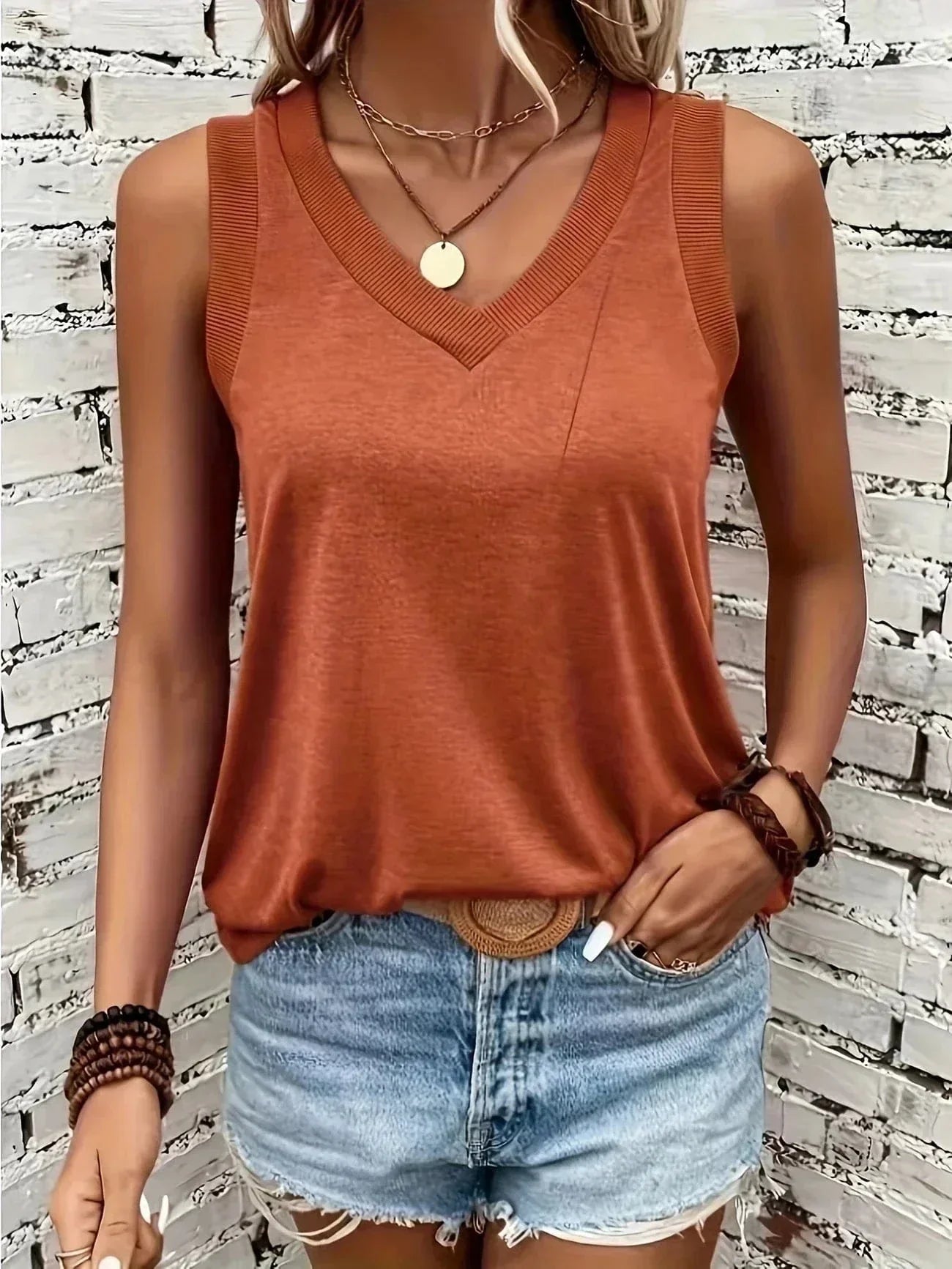 Red / UK 18 (2XL)